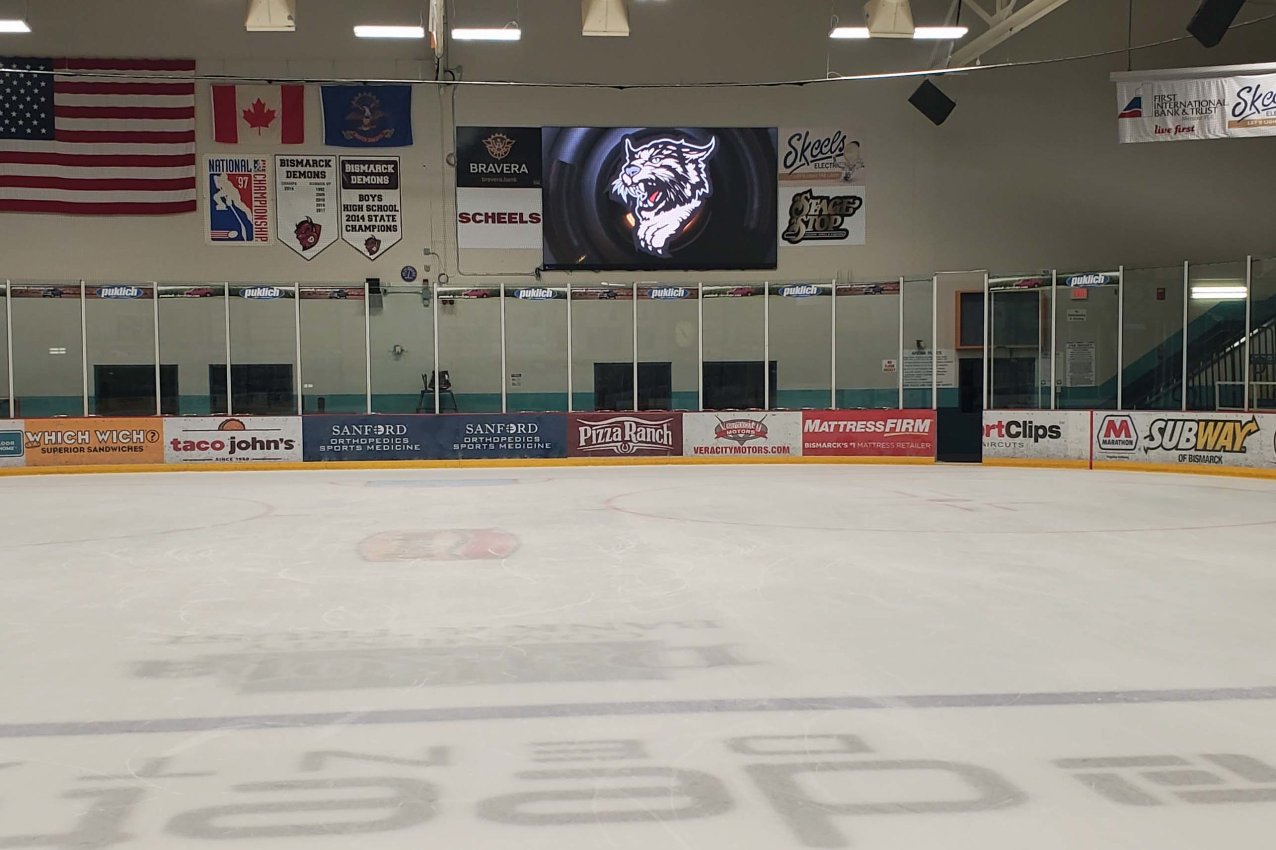 MAXHUB Delivers Dynamic Visual Impact at VFW Sports Arena Sound