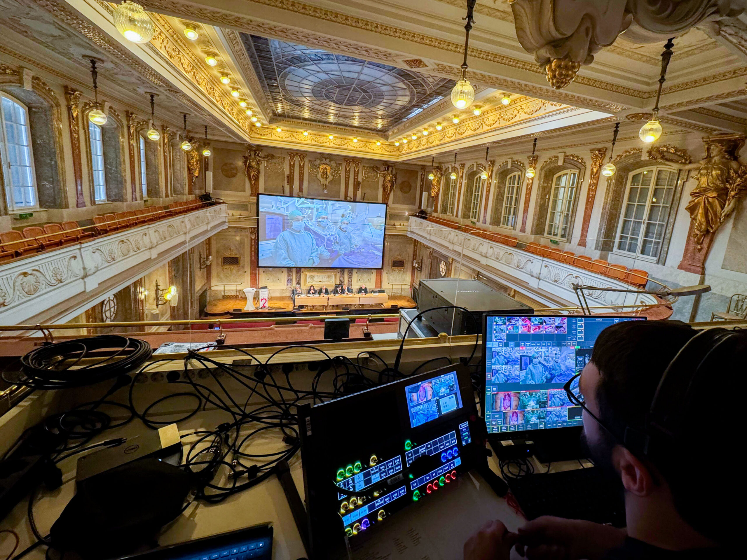 Riedel Connects Live Surgery and Medical Professionals at VISAR 2025