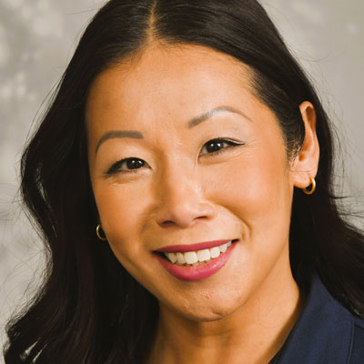 A headshot of Linda Hess of Panasonic Projector & Display Americas.