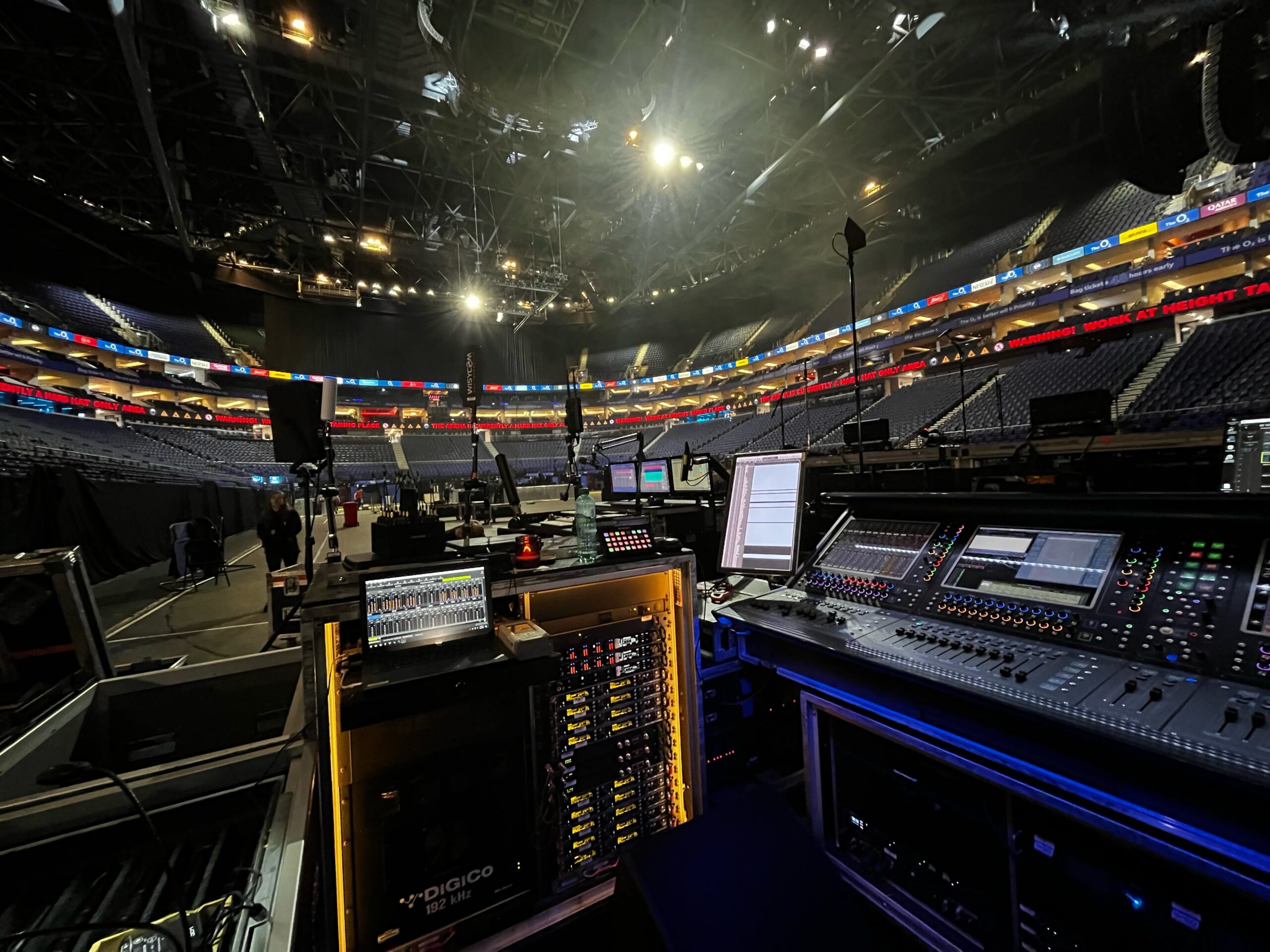 Wisycom Elevates Global Workflow for Chris Marinaccio on OneRepublic Tour