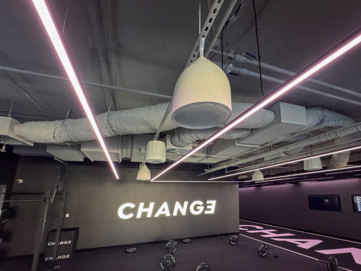 Biamp Desono DP8 pendant loudspeakers in the training area